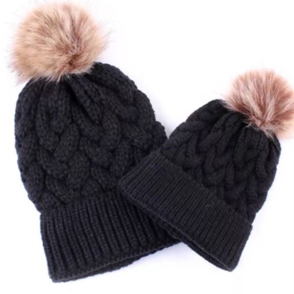 MOM & BABY Black Crochet Cable Knit Pom Pom Beanie Winter Hat - Picture 1 of 8